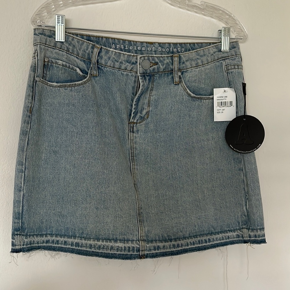 NWT JEAN SKIRT